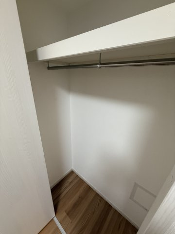 クレストフォルム浅草ブライトコートの収納