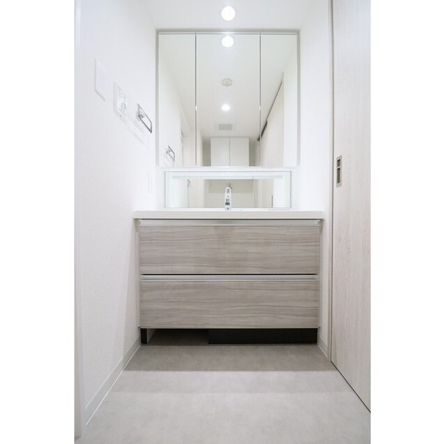 ＵＵＲコート志木の独立洗面台