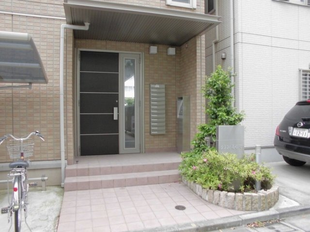クラフト南砂町の玄関