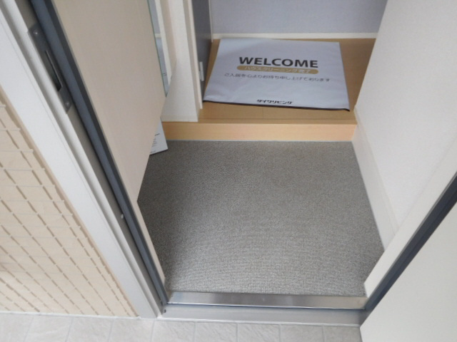 アンベリール・阿保の玄関