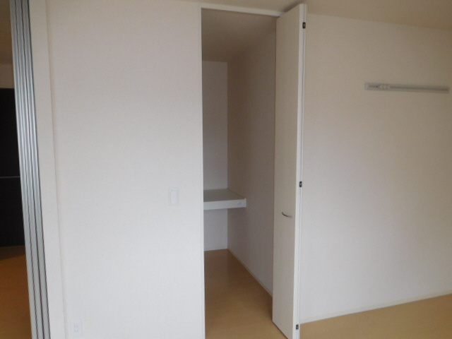 アンベリール・阿保の収納