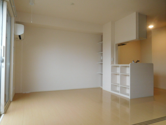 アンベリール・阿保の居間・リビング