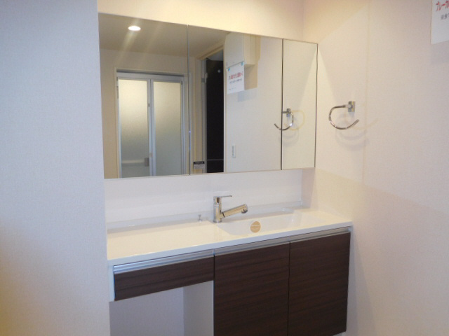 アンベリール・阿保の洗面所