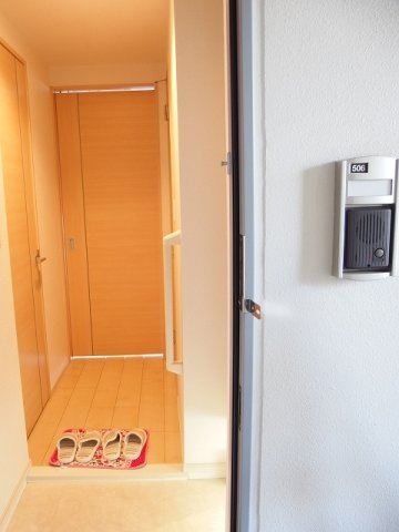 アーバンフォレストの玄関