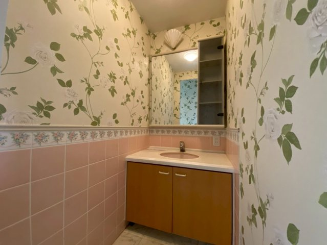 横浜1丁目店舗・事務所の洗面所