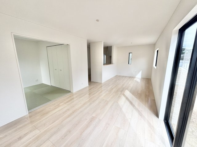 【仲介手数料無料／大治町】大治町八ツ屋第3　クレイドルガーデン　新築戸建　1号棟の居間・リビング