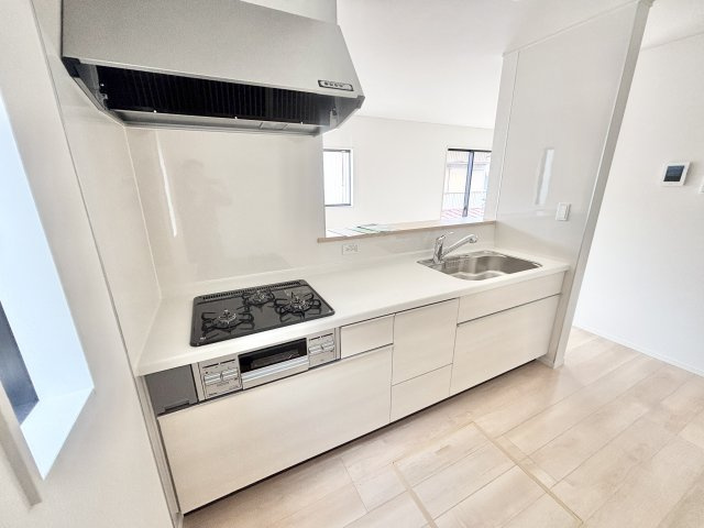 【仲介手数料無料／大治町】大治町八ツ屋第3　クレイドルガーデン　新築戸建　1号棟のキッチン