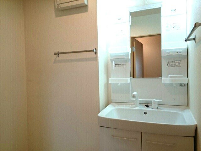 フォーリストベル　プラスの洗面所