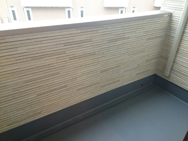 ケーズコート深井のバルコニー