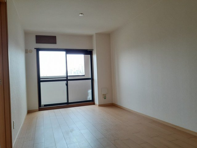 グランディールの居間・リビング