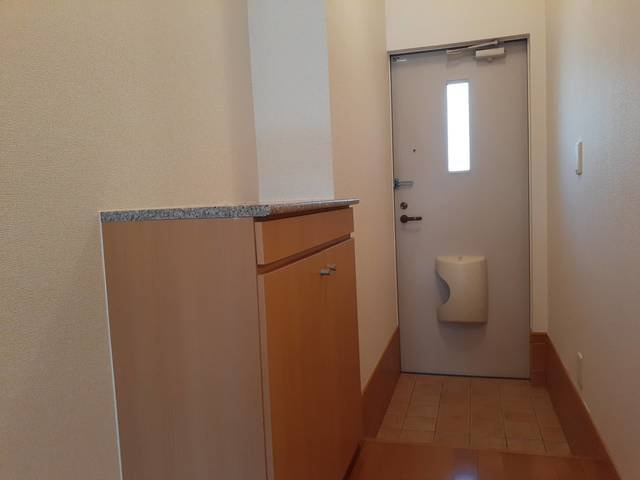 クラールコートの玄関