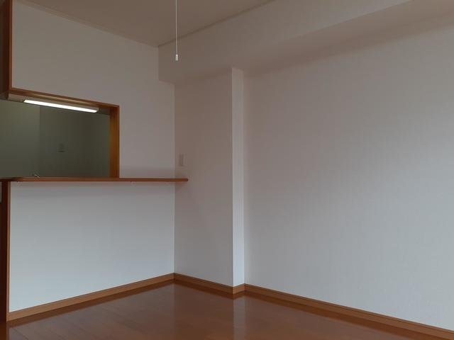 クラールコートの内装