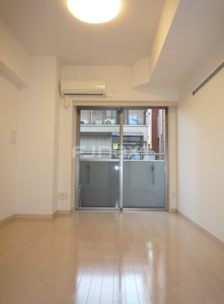 ガラ・ステージ森下の居間・リビング