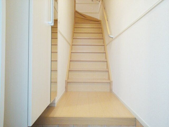 プラシード池田下町の玄関