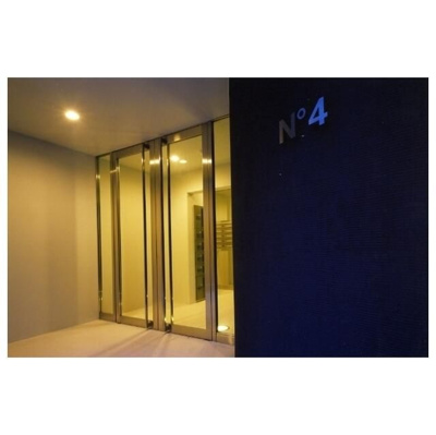 【エントランス】 | シルバラードＮＯ．４