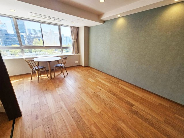 【居間・リビング】 | ルネ神戸旧居留地109番館