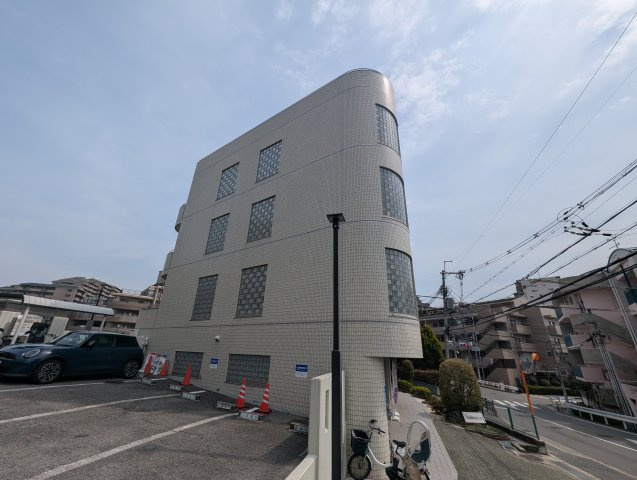 ハイボーン緑地公園の外観