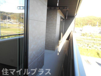 【バルコニー】 | 本宮市高木新築一戸建て4棟 | バルコニーからの眺めを楽しみながら食事をしませんか