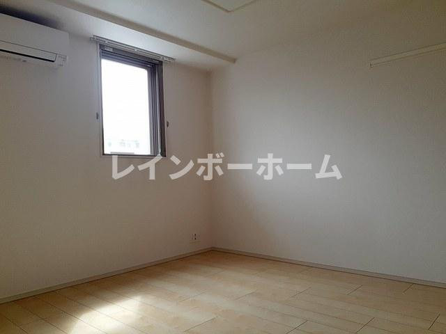 フェア　グレイスの寝室