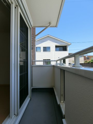 【バルコニー】 | ノイブリーゼⅡ