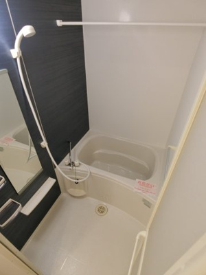 【浴室】 | ノイブリーゼⅡ