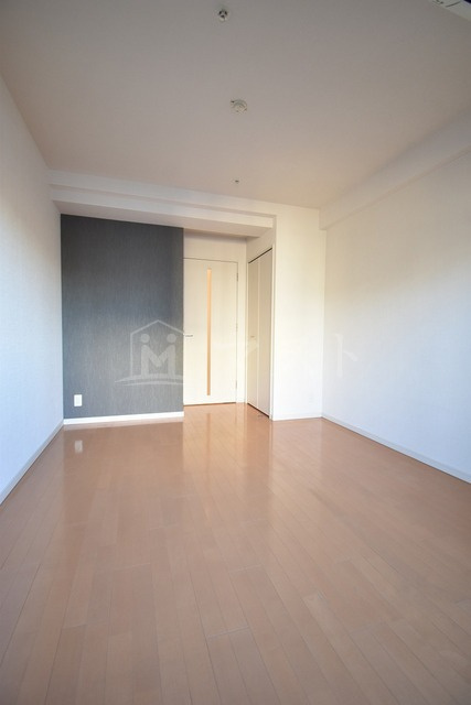 大阪市中央区博労町１丁目の賃貸マンションの内装