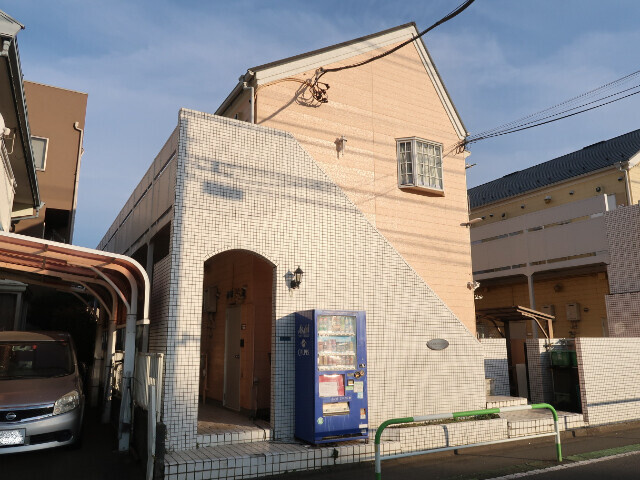 プラザ・ドゥ・ペートンA棟の外観