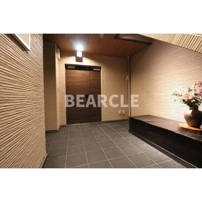【エントランス】 | ForestMaison堀川御池 | 落ち着いたエントランスです