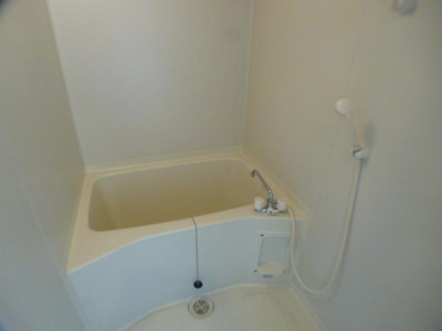 【浴室】 | ドムール九条 | きれいなお風呂です