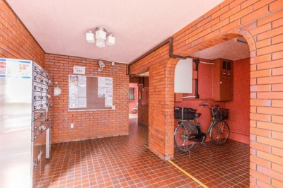 【エントランス】 | セザール中落合