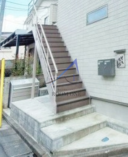 学大散歩（ＧＡＫＵＤＡＩ－ＳＡＮＰＯ）のその他共用部分|共有階段です。