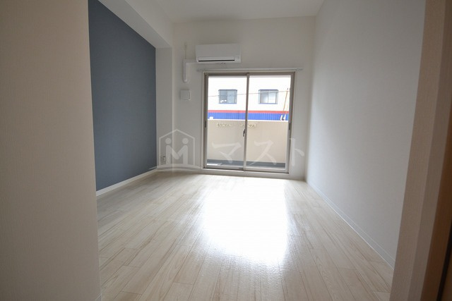 エグゼ大阪ドームの居間・リビング