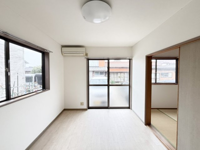 【居間・リビング】 | ルミエール松本