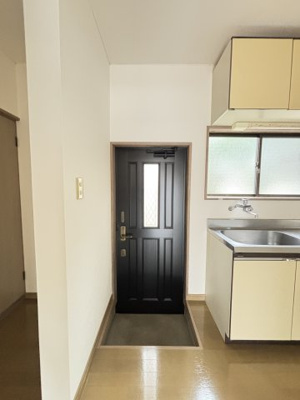 【玄関】 | ルミエール松本