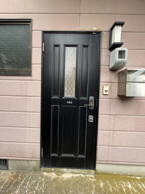 【玄関】 | ルミエール松本