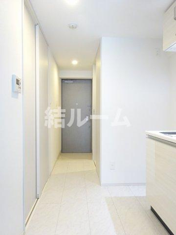 豊島区池袋本町２丁目の賃貸マンションの玄関