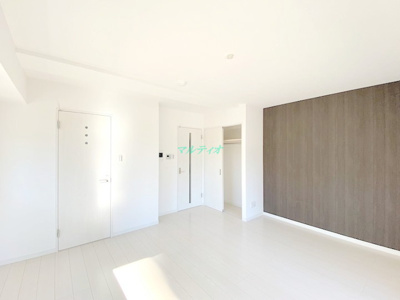 【居間・リビング】 | シェラトン南千住 | 洋室