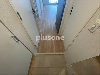 【玄関】 | コンフォリア・リヴ大阪本町