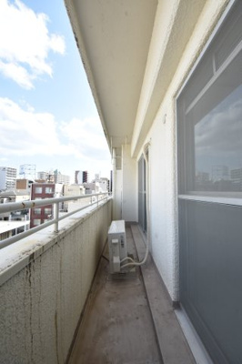 【バルコニー】 | 神戸湊アパートメント