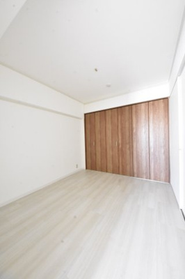 【洋室】 | 神戸湊アパートメント