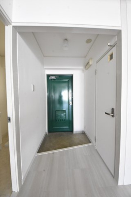 【玄関】 | 神戸湊アパートメント