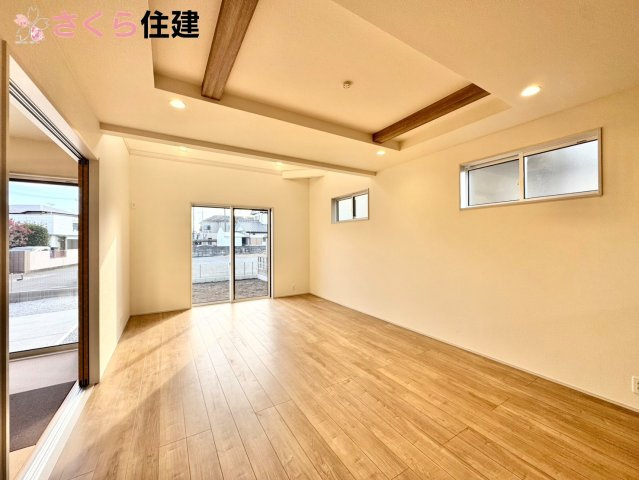宇都宮市雀の宮7丁目　１棟の内観：施工例|同社施工物件の写真です。※建具やフローリング、その他仕様が違う場合がございます。									
