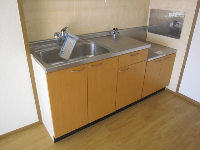 たつの市龍野町日飼のハイツのキッチン