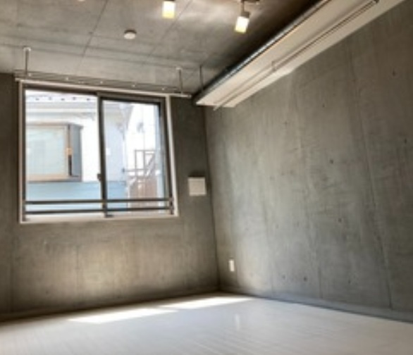 COCOFLAT　KAMATAの居間・リビング