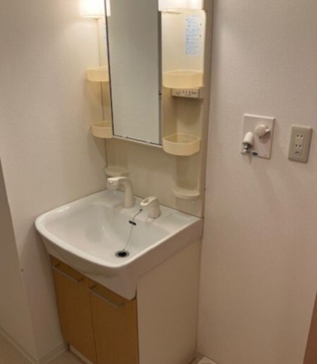 【独立洗面台】 | 工芸館きうち3 | 独立洗面台です
