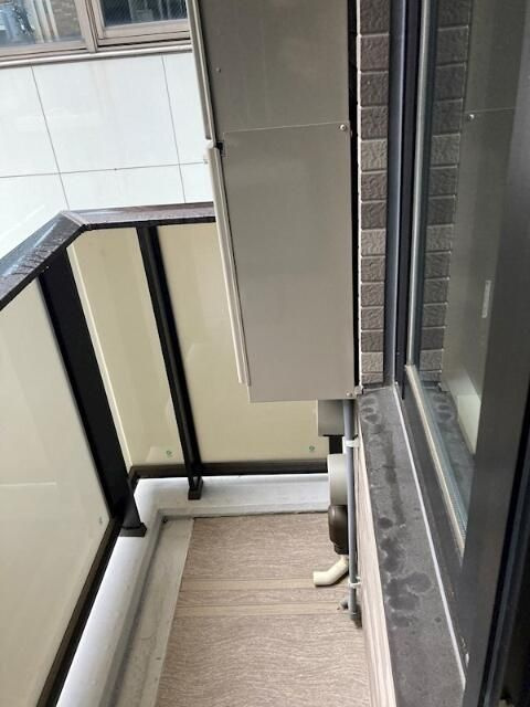 ジオ四谷三栄町のバルコニー