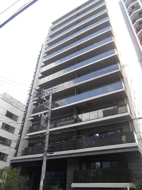 ジオ四谷三栄町の外観