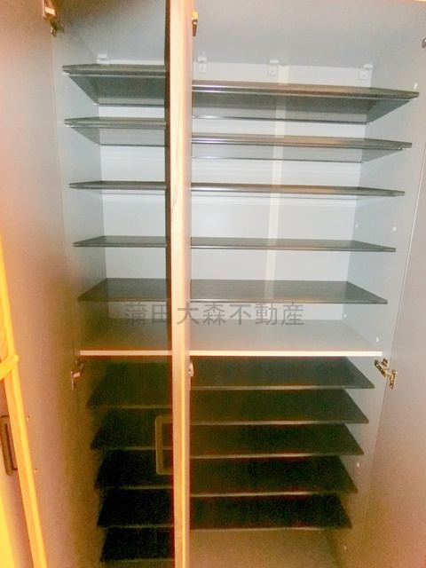 インプルーブ西馬込の設備|玄関収納