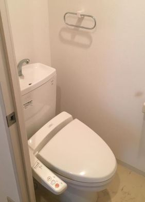 【トイレ】 | グランディール浅草 | シンプルで使いやすいトイレです