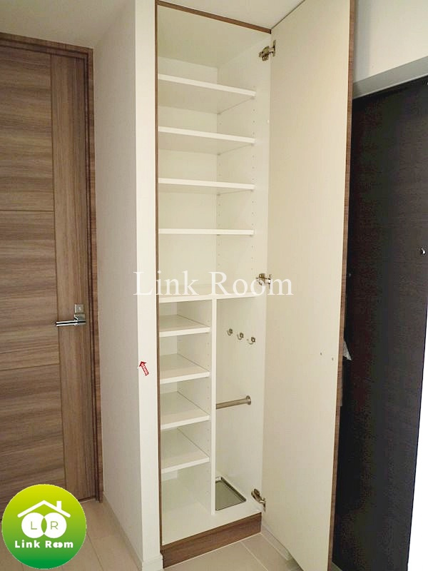 アルテシモ グラードの玄関